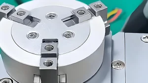 Special rotating joint for air claw